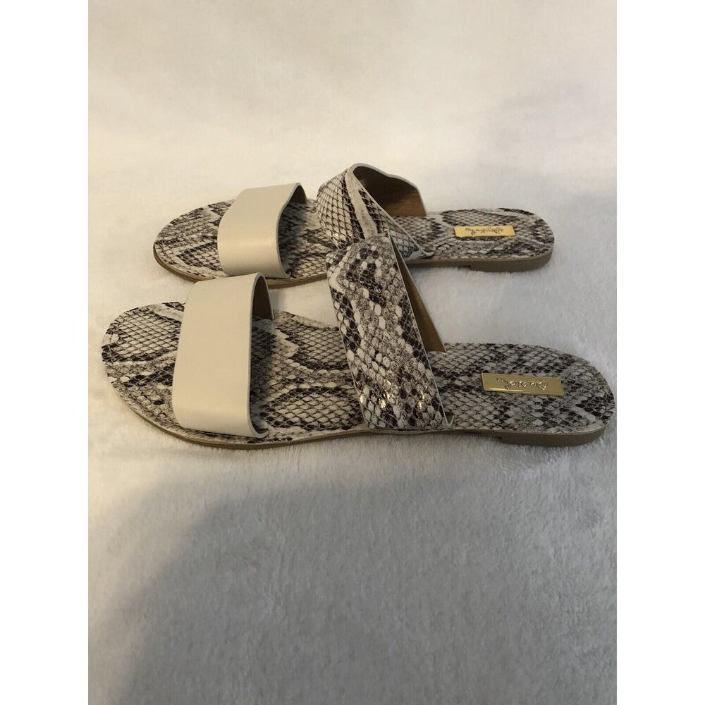 Qupid Womens Sandal Size 9 Double Strap Slide Animal Print Flat Cottagecore Mule - Picture 4 of 10